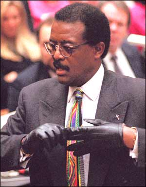 <b>Johnnie Cochran</b> wearing the famous gloves in the O.J. Simpson trial ...